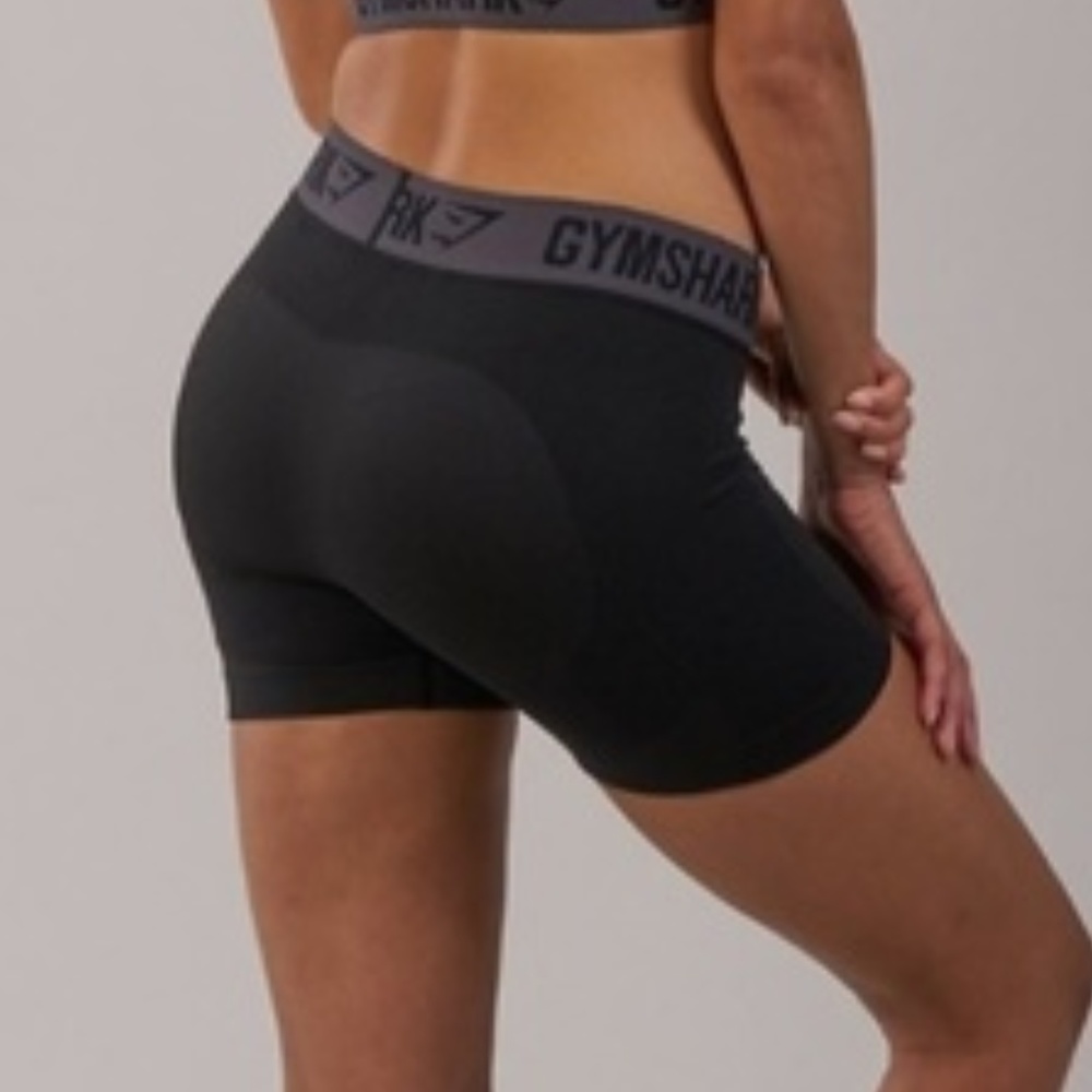 Gymshark Flex Shorts Black NWT
